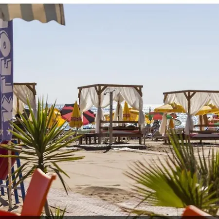 Kleopatra Melissa Hotel 3*