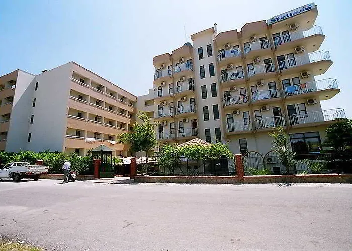 Kleopatra Melissa Αλάνια