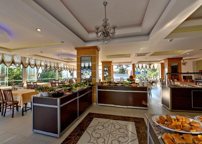 Kleopatra Melissa Αλάνια