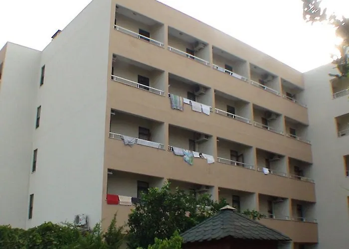 Kleopatra Melissa アランヤ